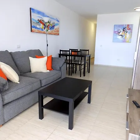 West Mit Terrasse In Apartment *