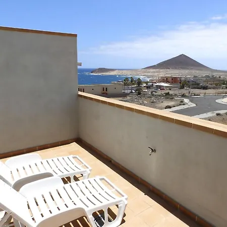 Apartment West Mit Terrasse In El Medano (Tenerife)
